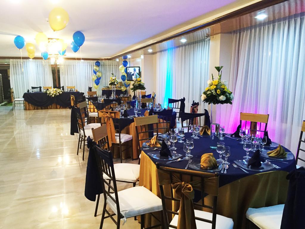 Hotel Villa Lafayette Кито Екстериор снимка