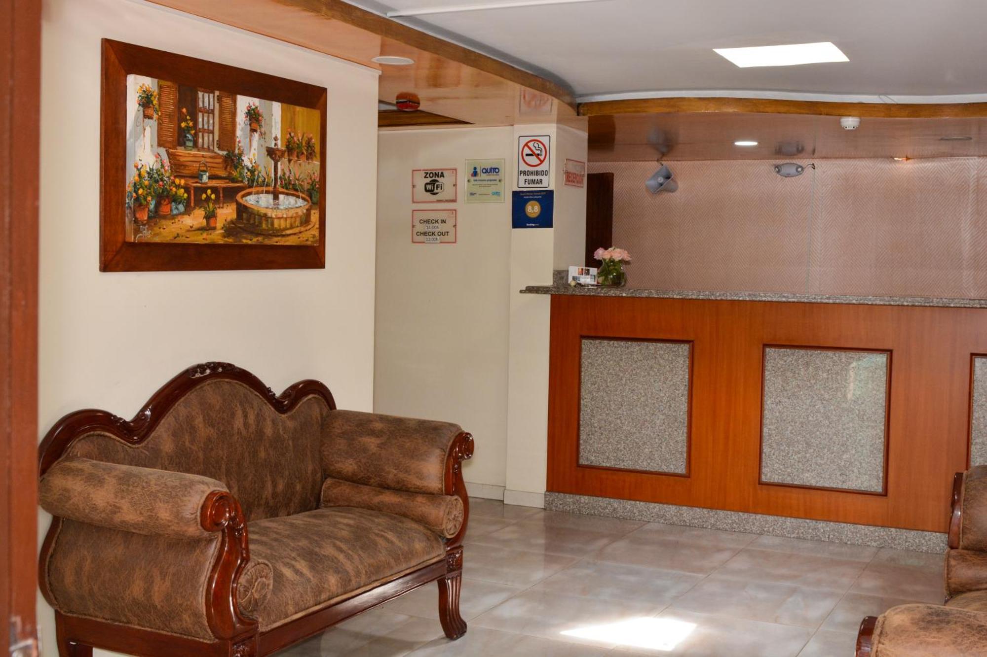 Hotel Villa Lafayette Кито Екстериор снимка