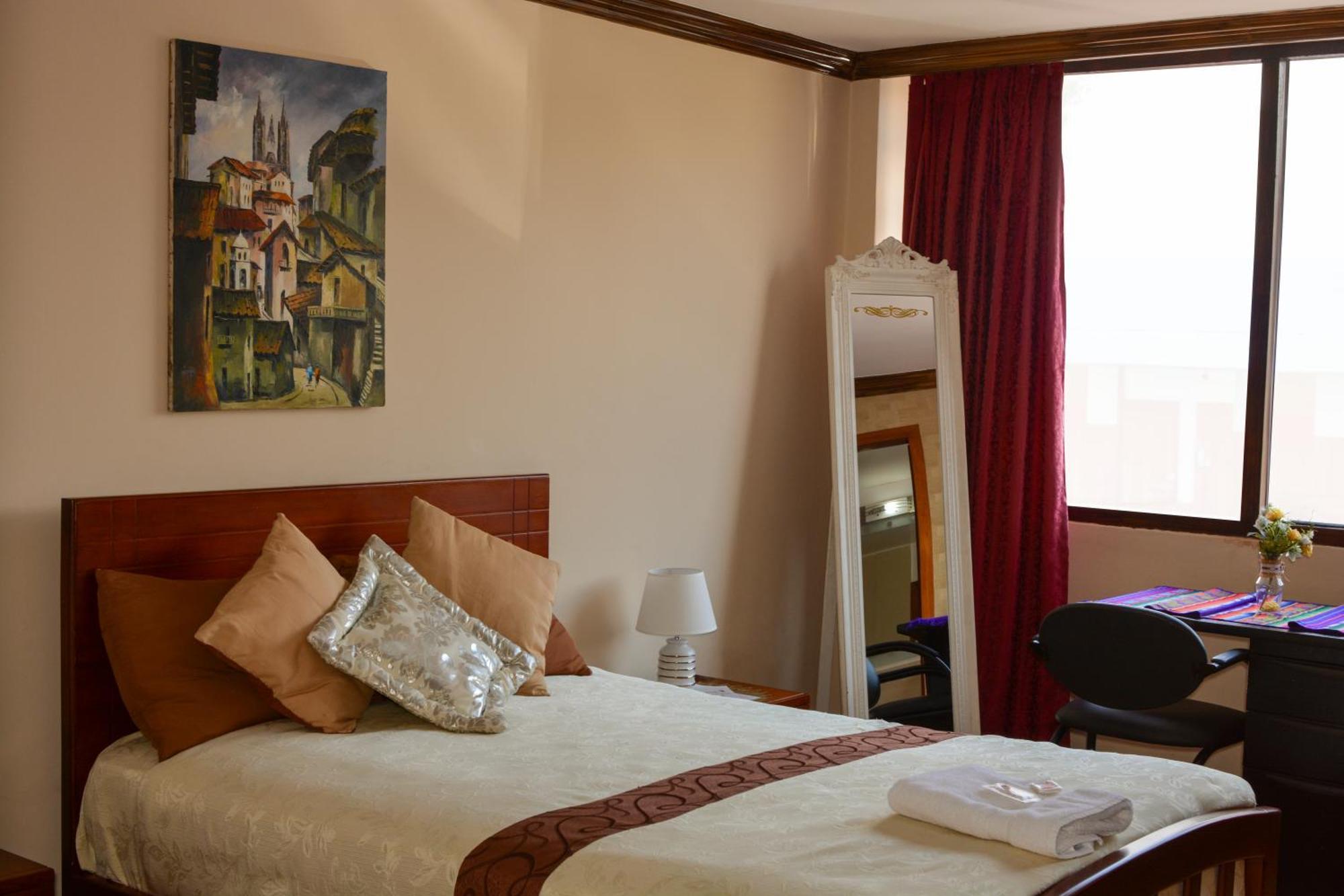 Hotel Villa Lafayette Кито Екстериор снимка