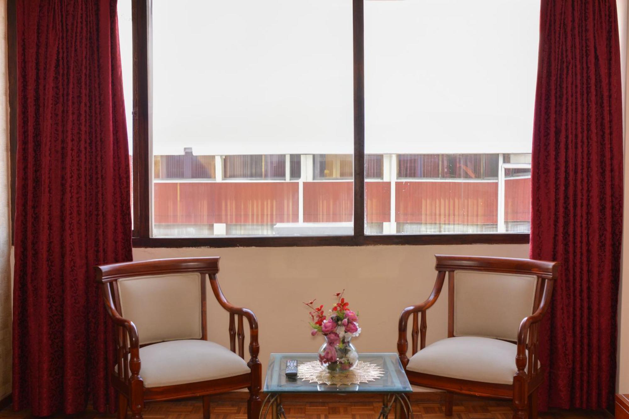 Hotel Villa Lafayette Кито Екстериор снимка